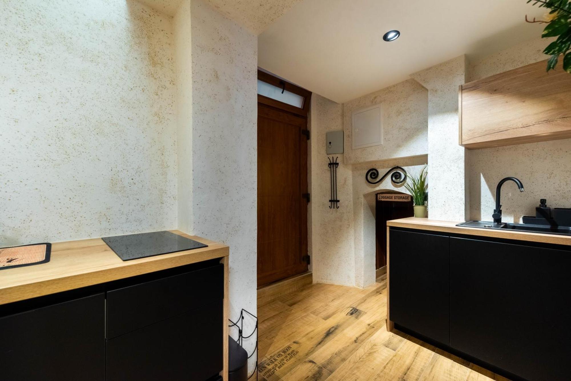 Freja- Luxury Studio Apartment Old Town Zadar Center Экстерьер фото