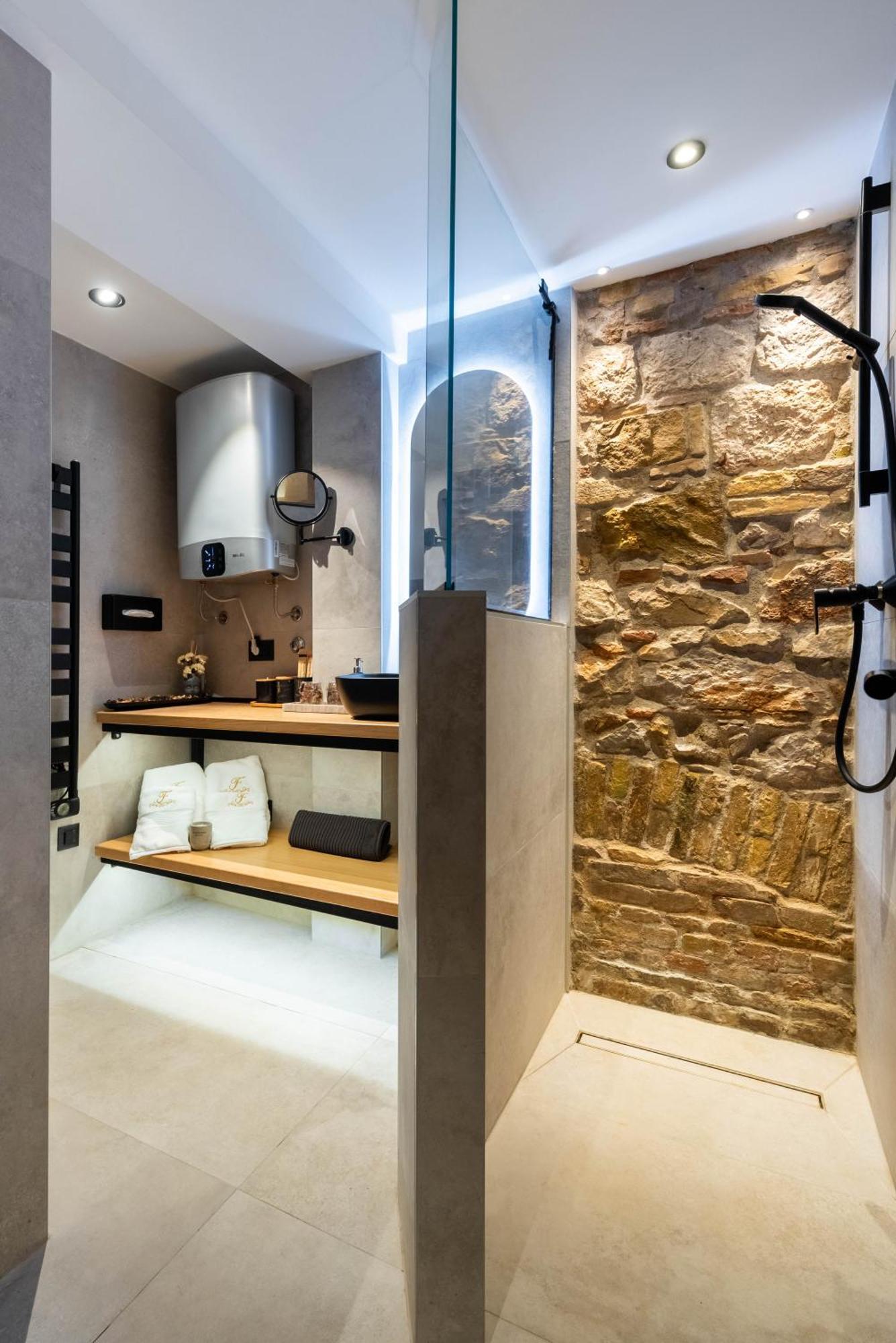 Freja- Luxury Studio Apartment Old Town Zadar Center Экстерьер фото